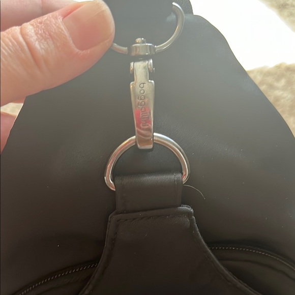 Baggallini Black Crossbody Bag - Picture 3 of 7